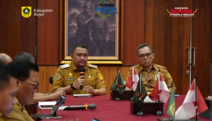 Perkuat Bupati Bogor Bahas Penataan TPA Galuga, Penguatan Sistem Perizinan, dan Penyiapan Pj Kepala Desa dari ASN Serta Pilkades
